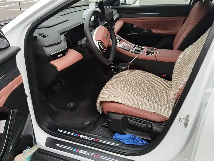 Geely Galaxy Galaxy L6