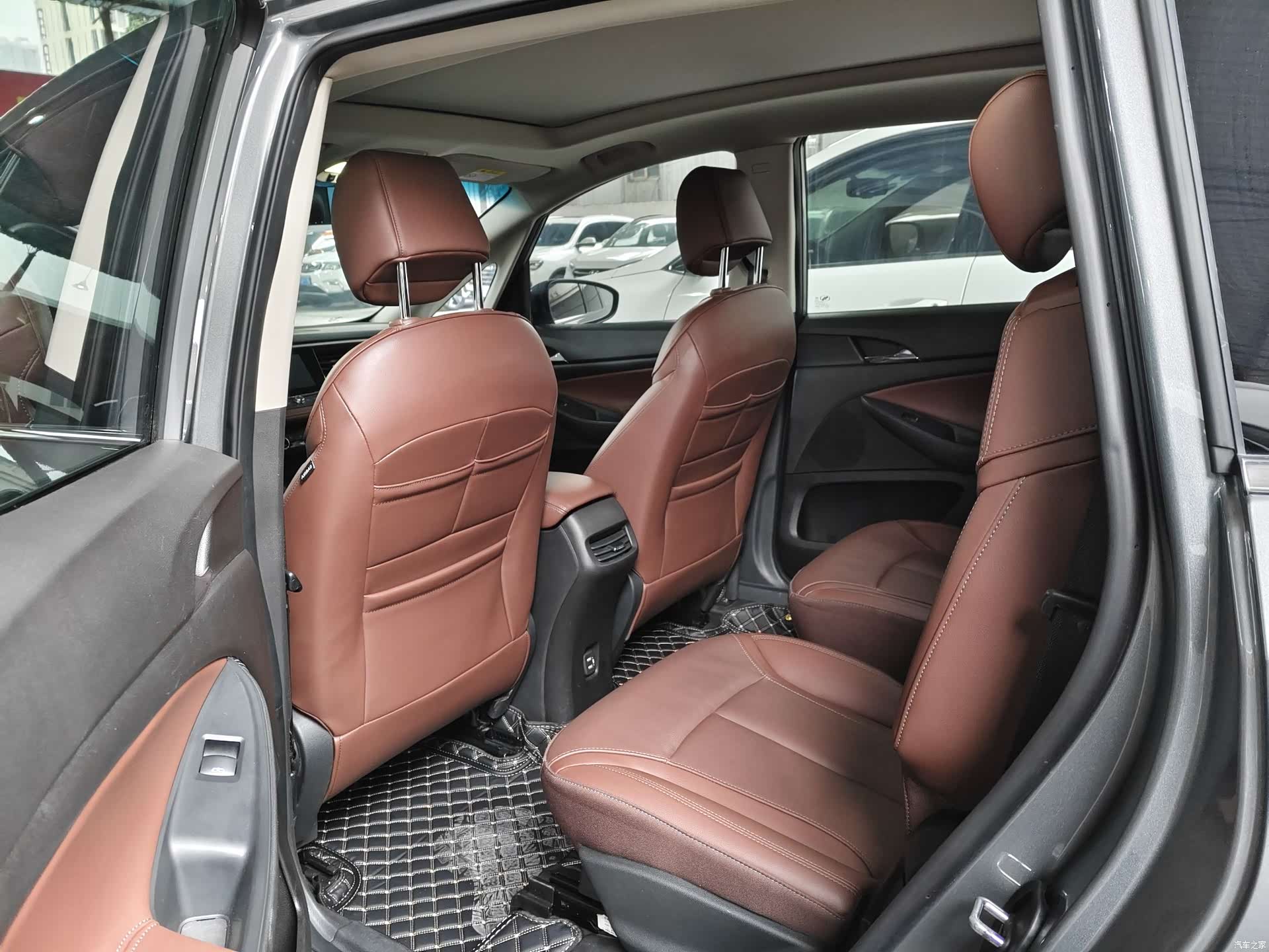 Buick GL6, 2020 6