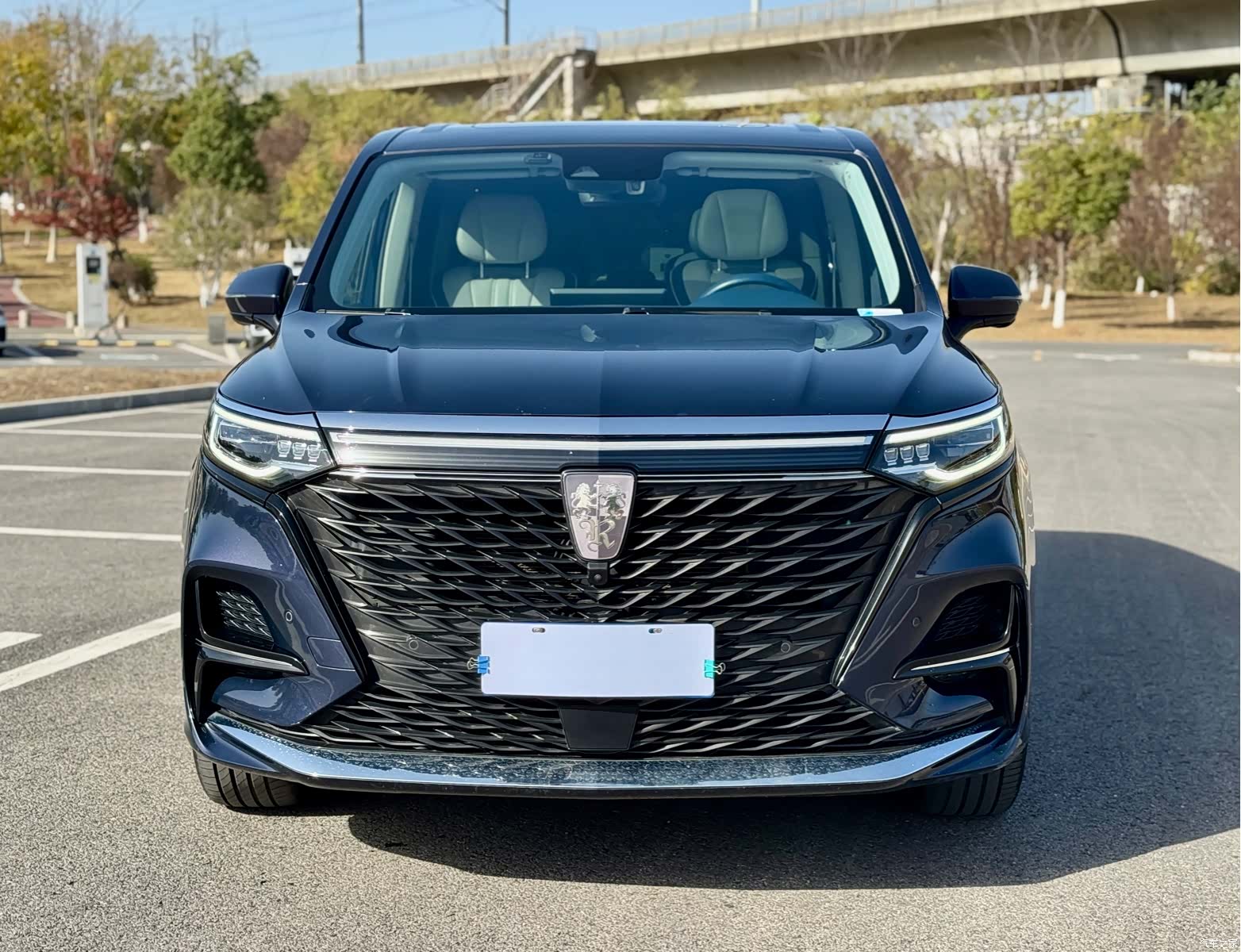 Roewe iMAX8, 2023 2