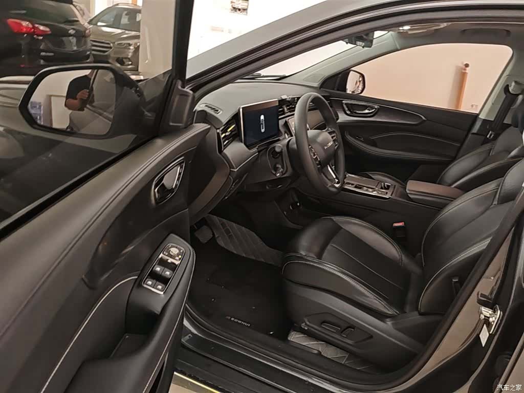 Roewe RX5, 2022 16