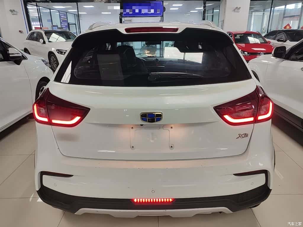 Geely X3, 2020 6