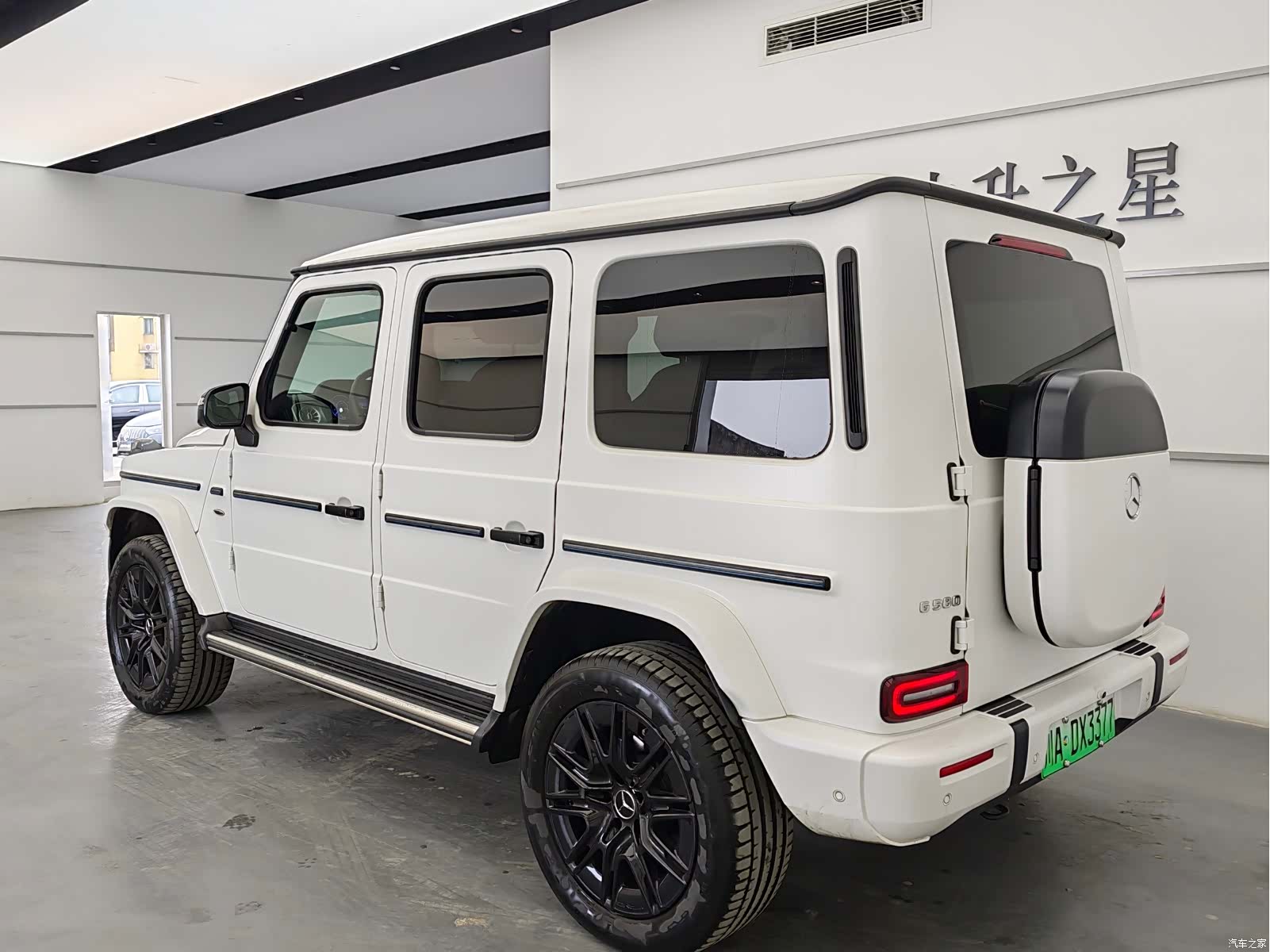 Mercedes-Benz G-Class, 2025 все фото