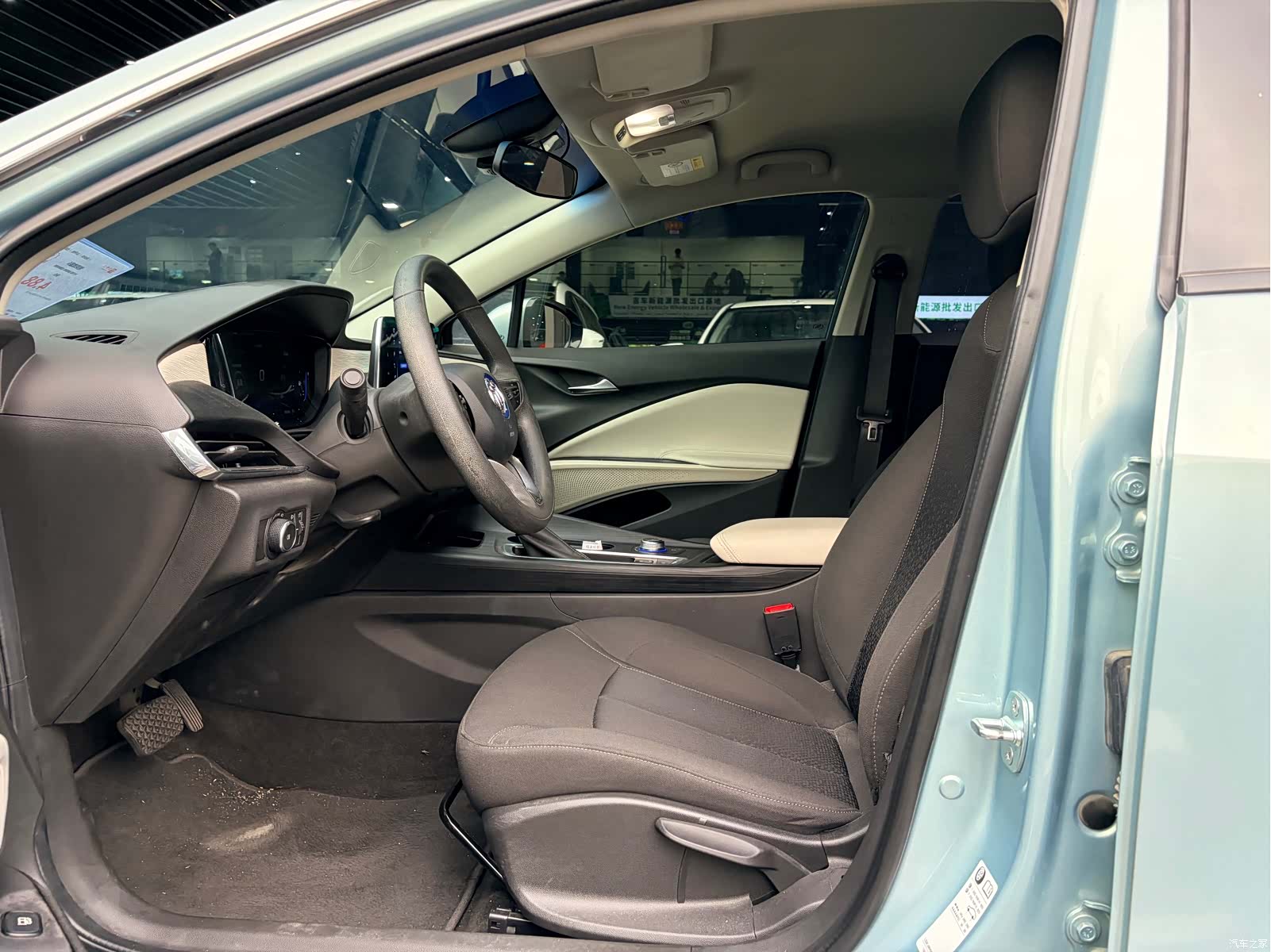 Buick Velite, 2022 11