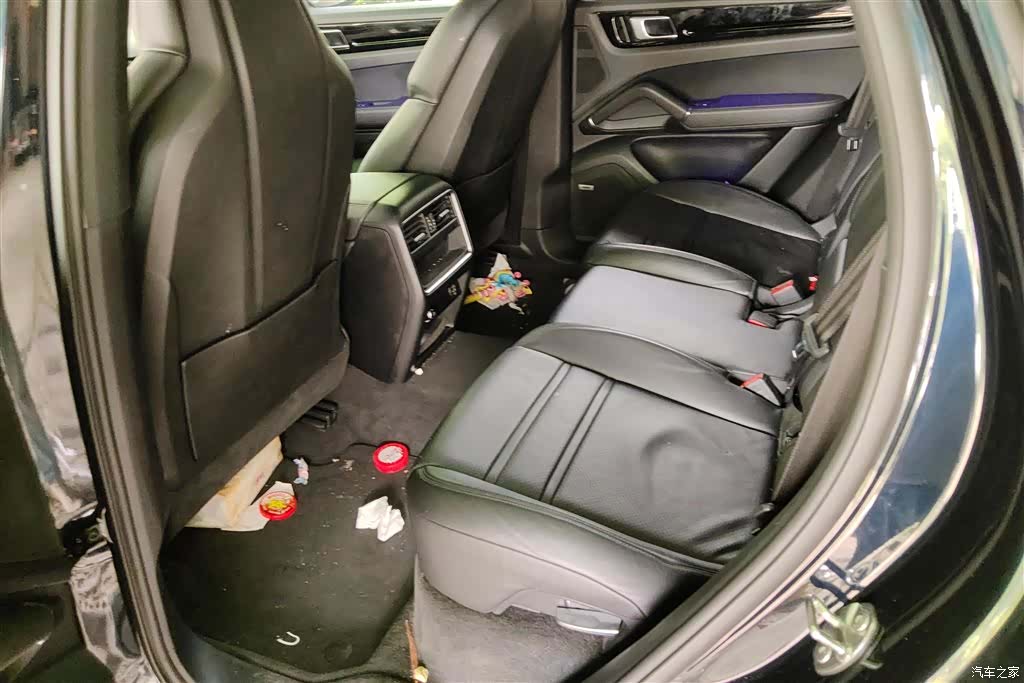Porsche Cayenne, 2018 11