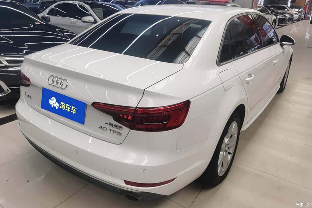 Audi A4L, 2017 3