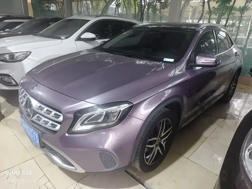 Mercedes-Benz GLA