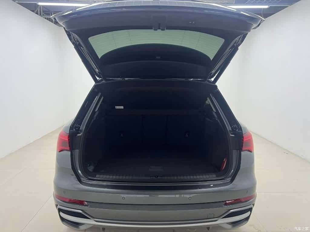 Audi Q3, 2022 8