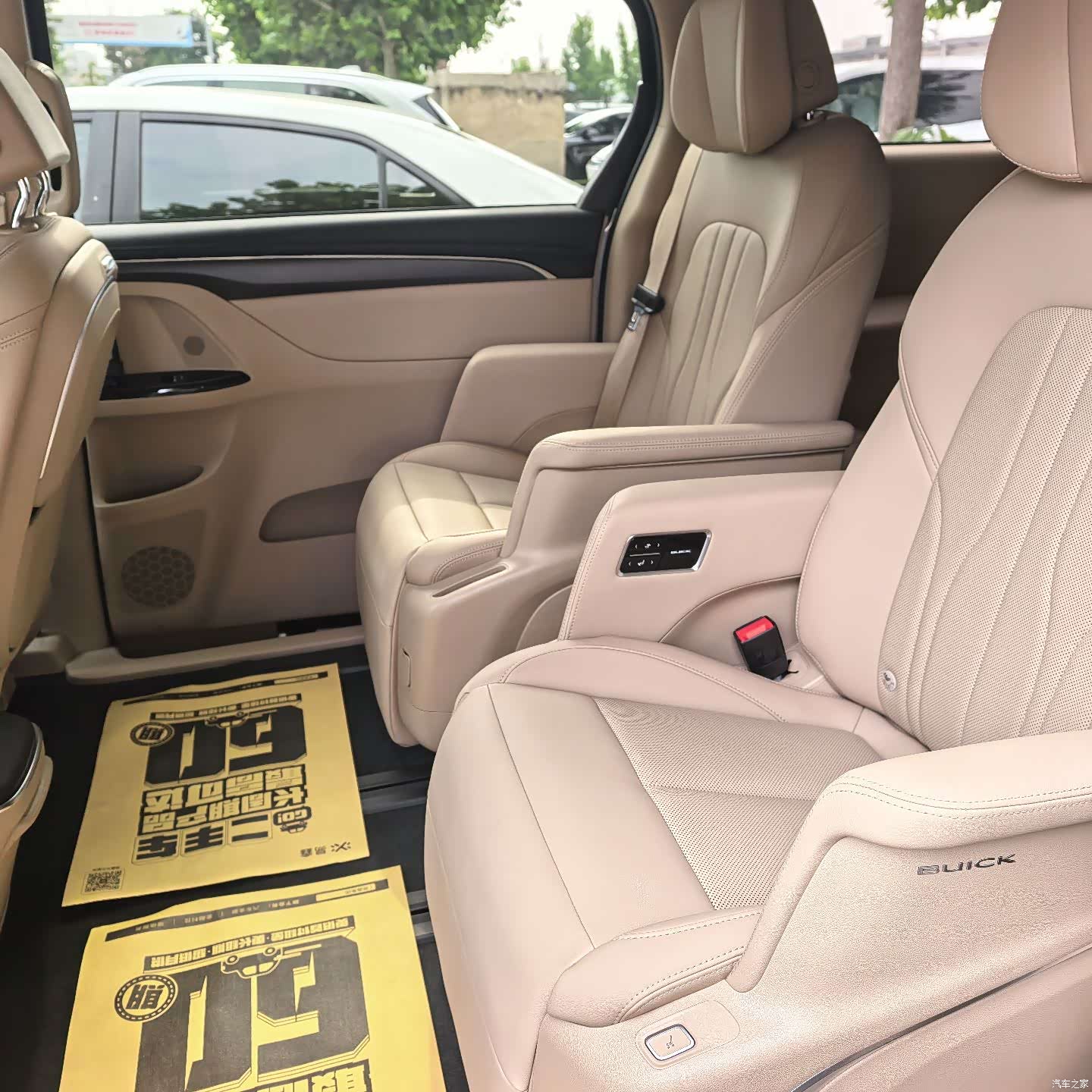Buick GL8, 2025 9