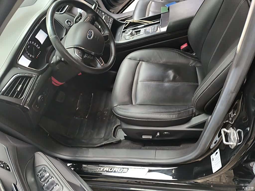Ford Taurus, 2017 8