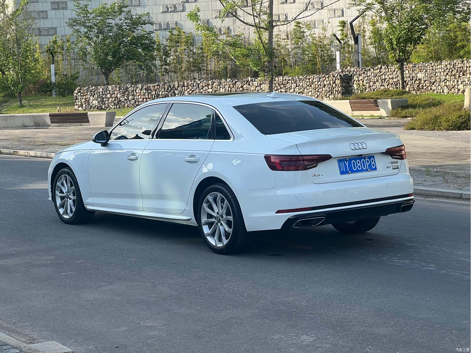 Audi A4L, 2018 8
