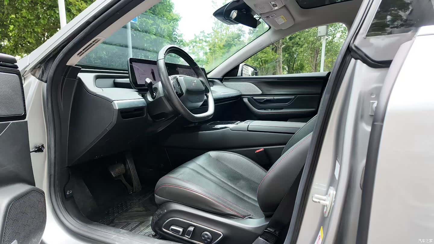 Xpeng P7, 2022 7