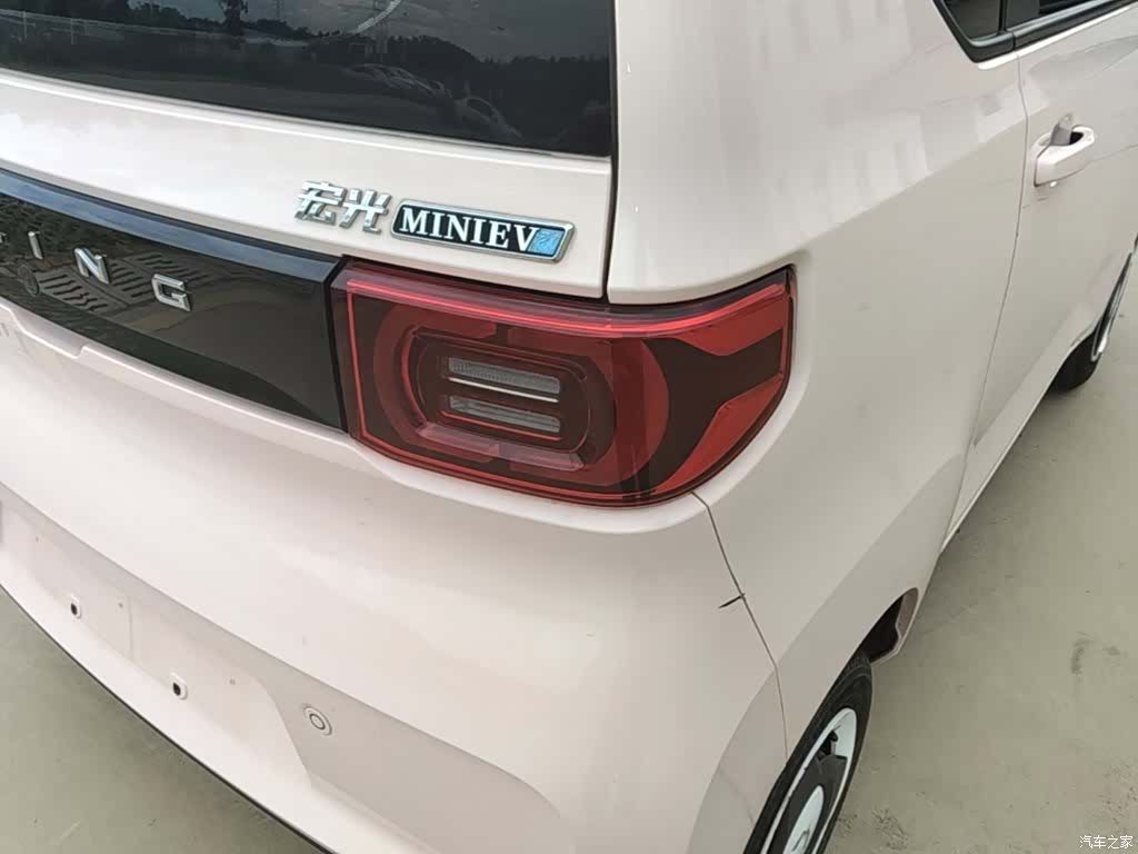 Wuling MINIEV, 2022 8