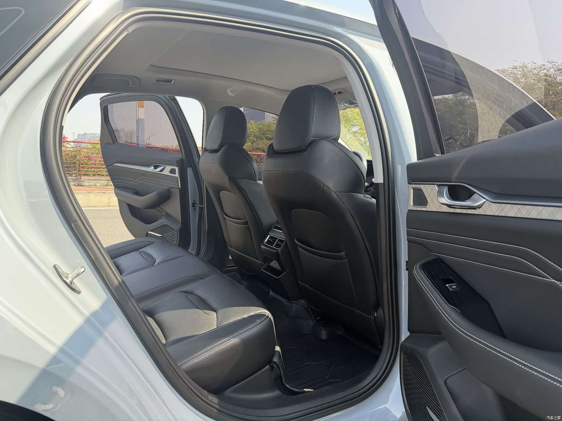 Geely Preface, 2023 7