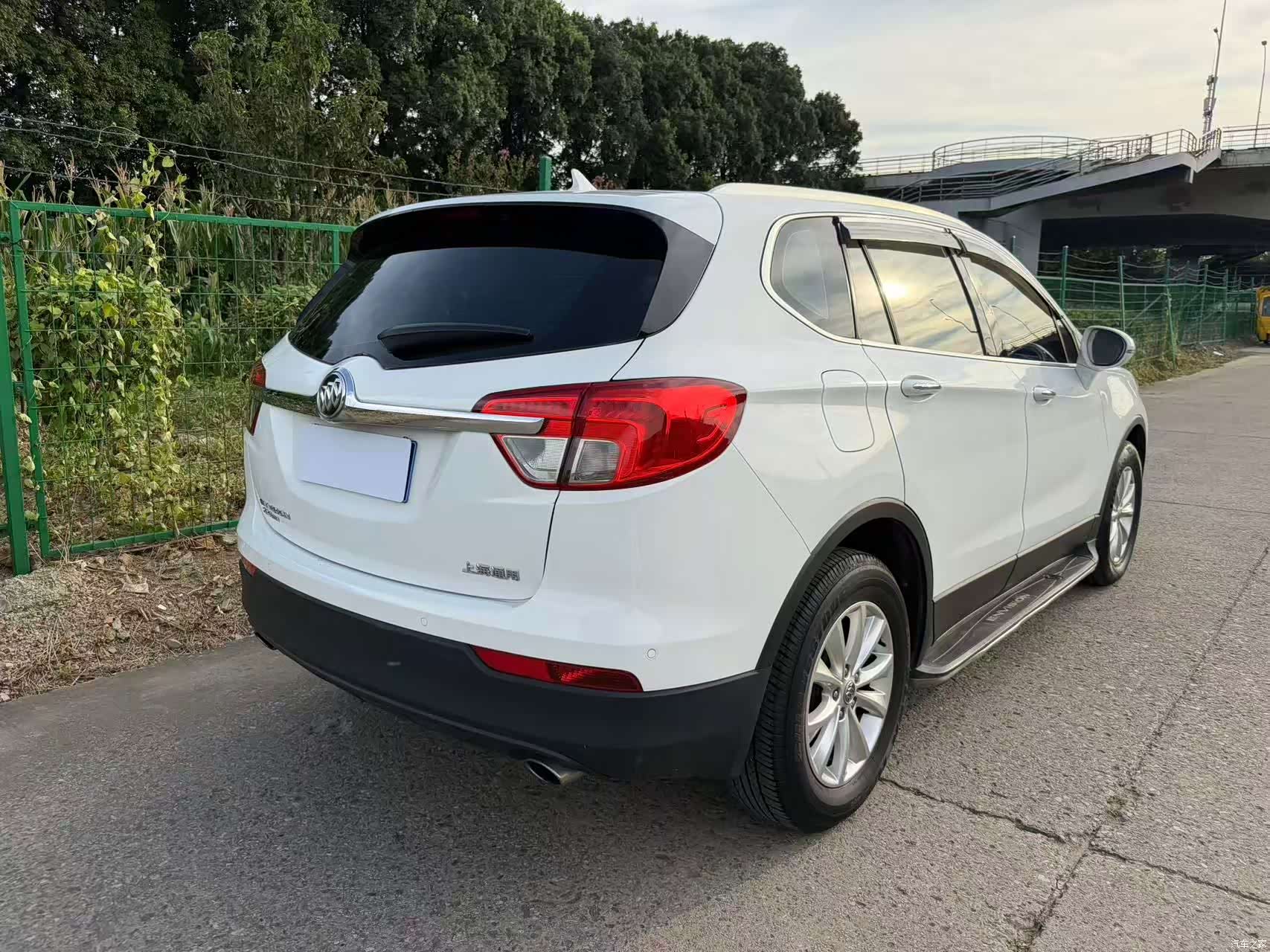 Buick Envision Plus, 2015 17