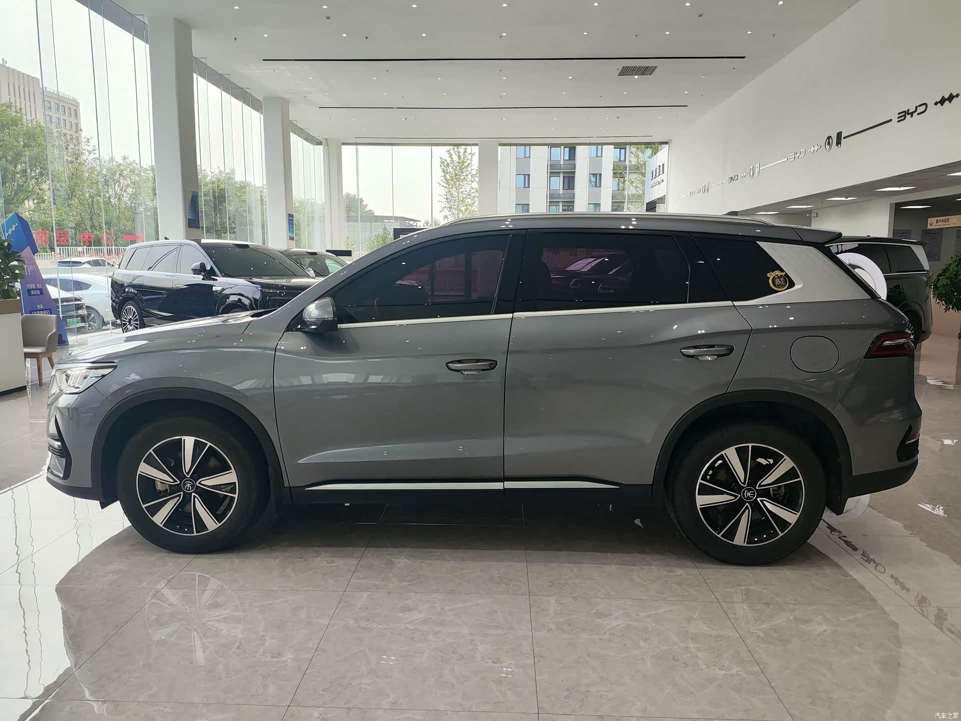 BYD Song, 2022 8