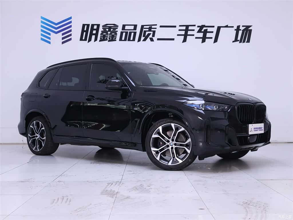 BMW X5, 2026 все фото