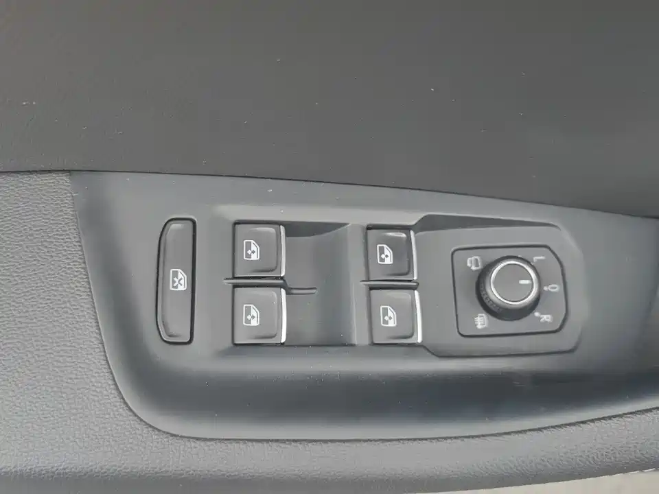 Volkswagen Magotan GTE