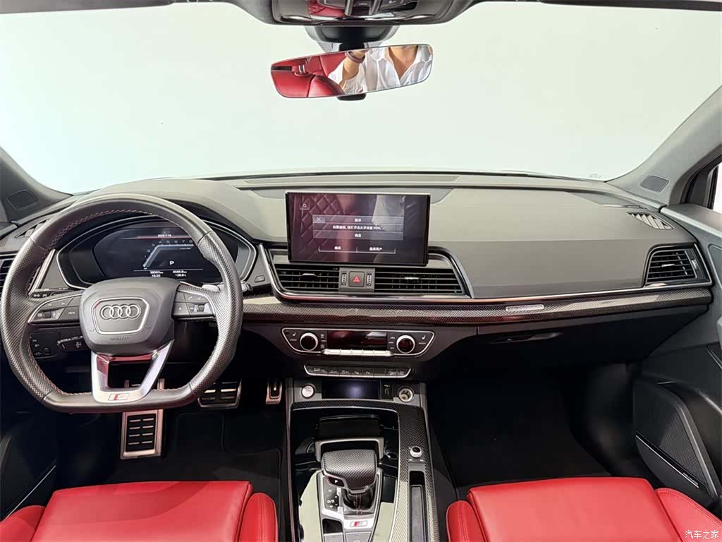 Audi Q5, 2022 6