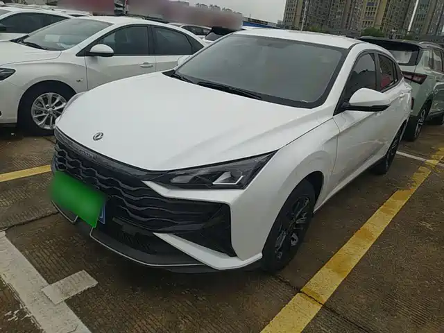 Dongfeng Aeolus Yixuan 2025 — купить из Китая под заказ