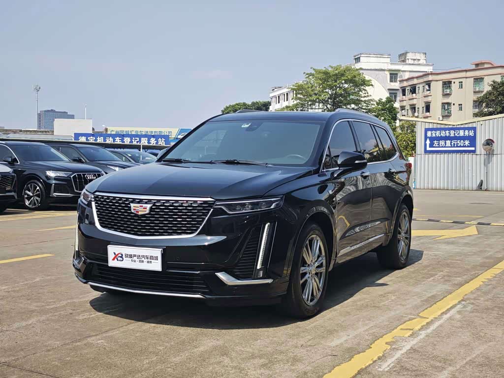 Cadillac XT6