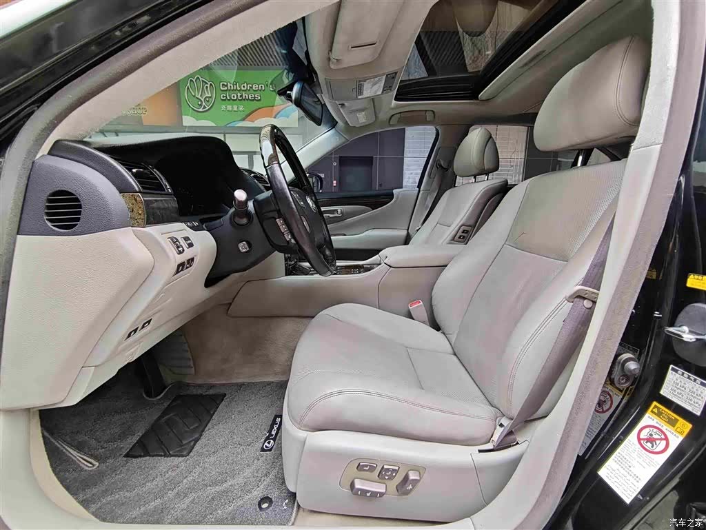 Lexus LS, 2008 6