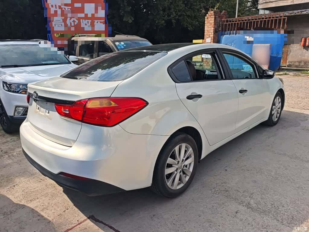 Kia K3, 2014 7
