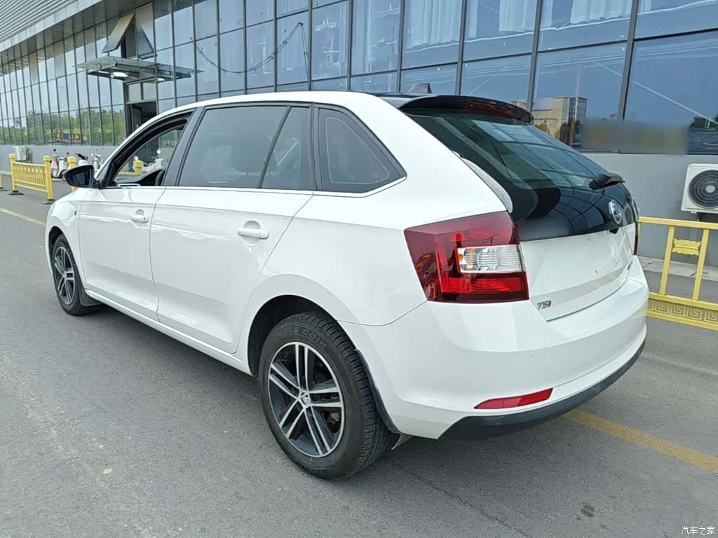 Skoda DSG, 2015 все фото