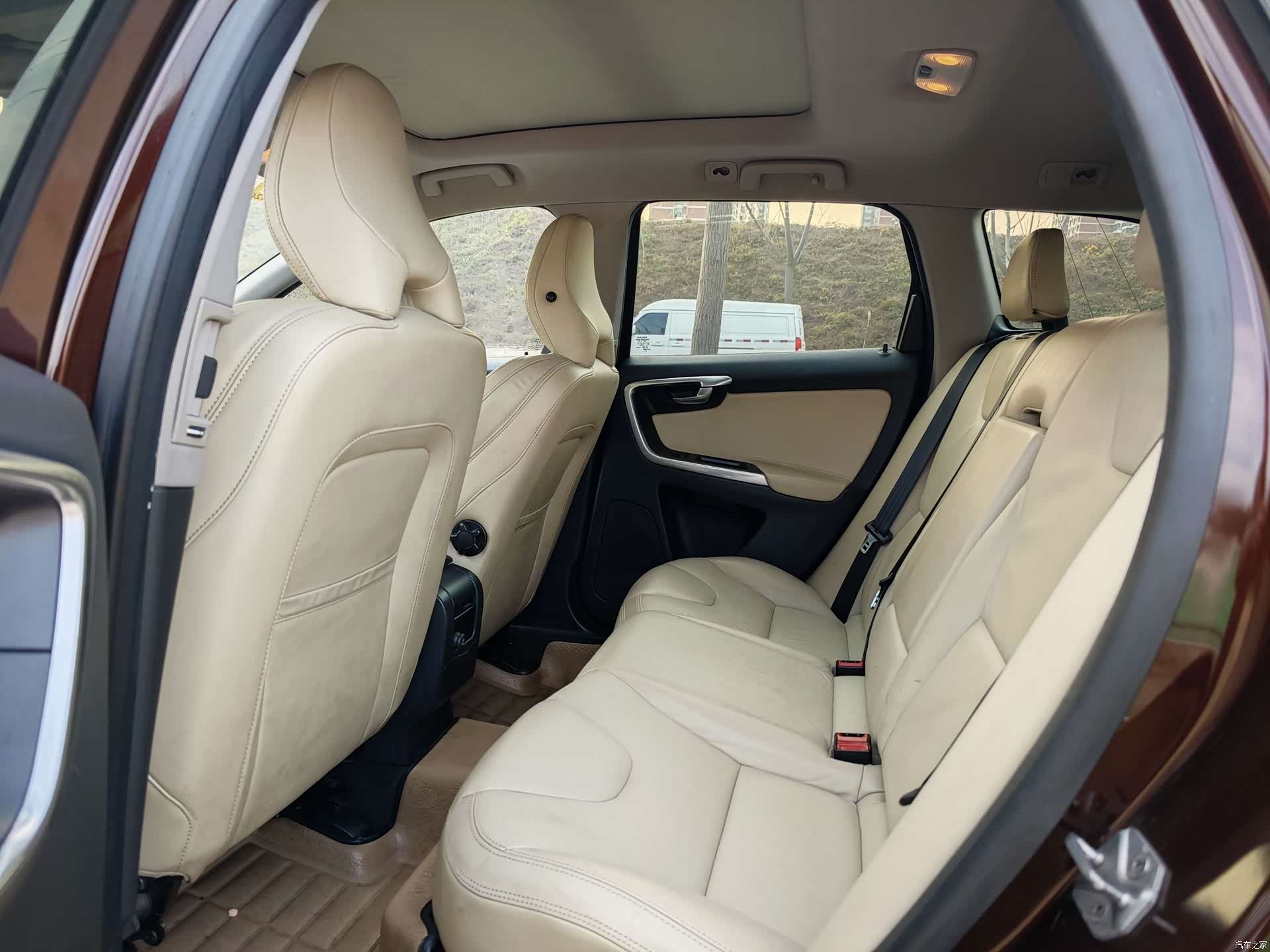 Volvo XC60, 2014 12