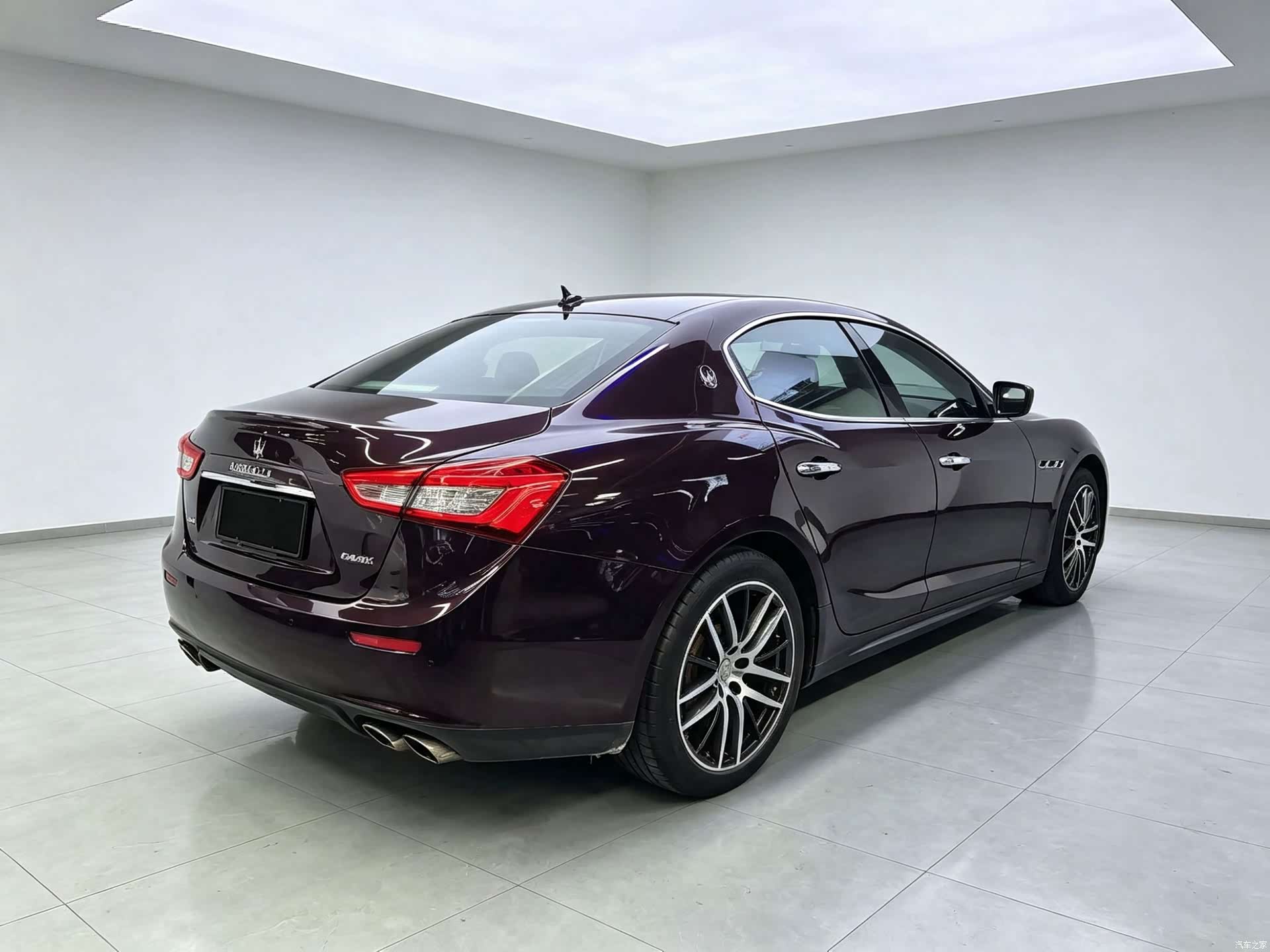 Maserati Ghibli, 2016 15