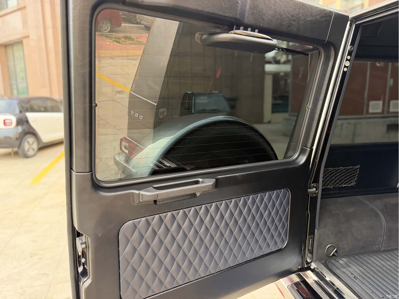 Mercedes-Benz G-Class, 2018 21
