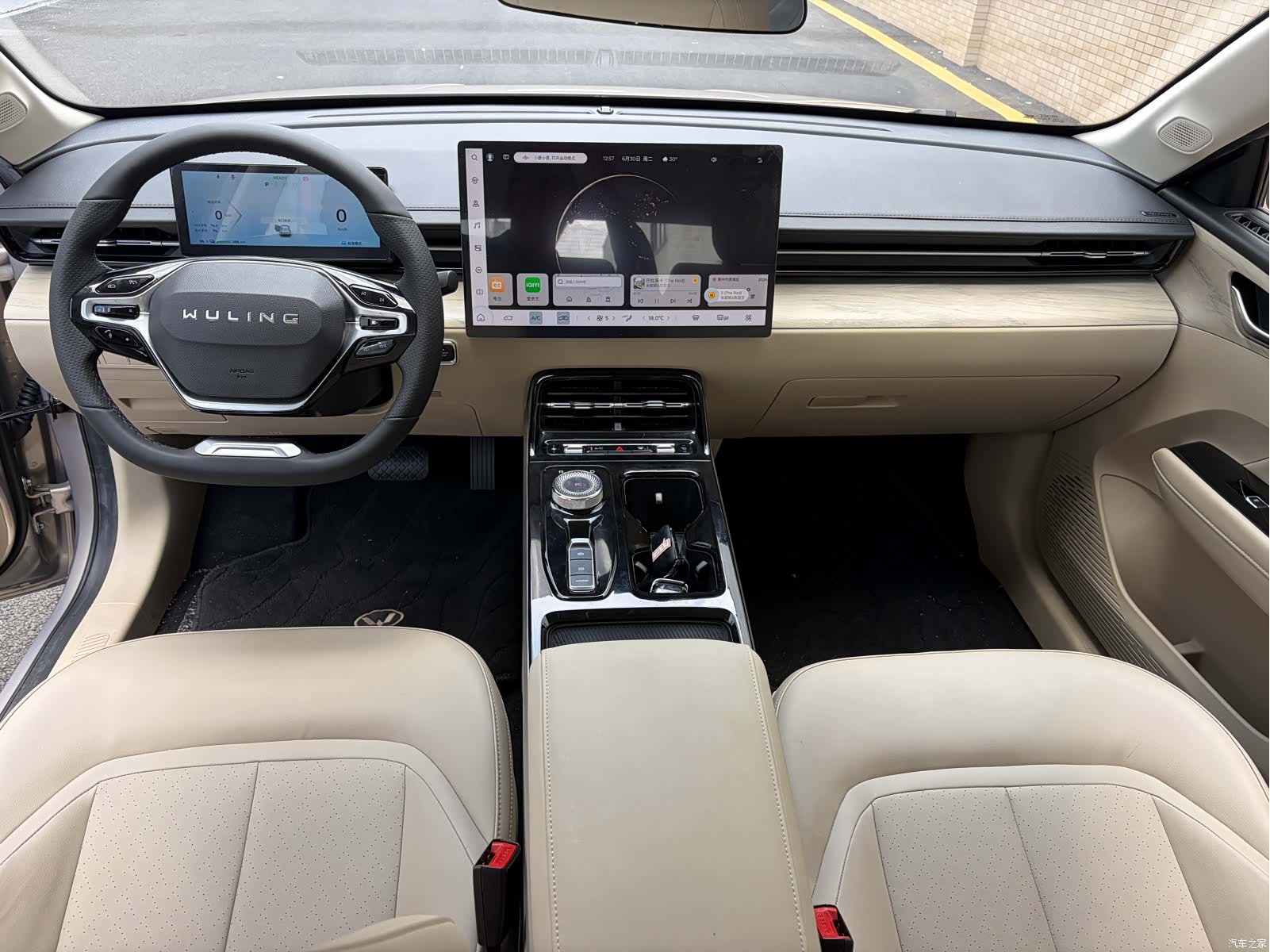 Wuling Starlight, 2026 все фото