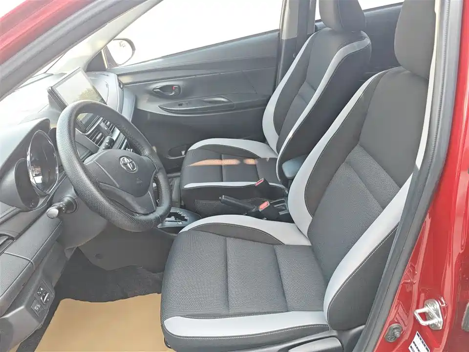 Toyota YARiS L Zhixuan