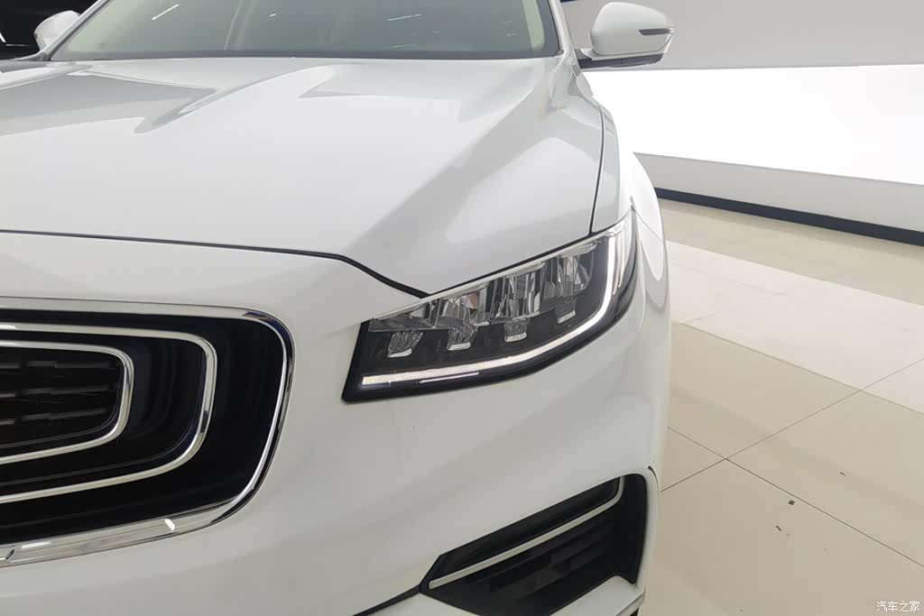 Geely Boyue, 2021 все фото