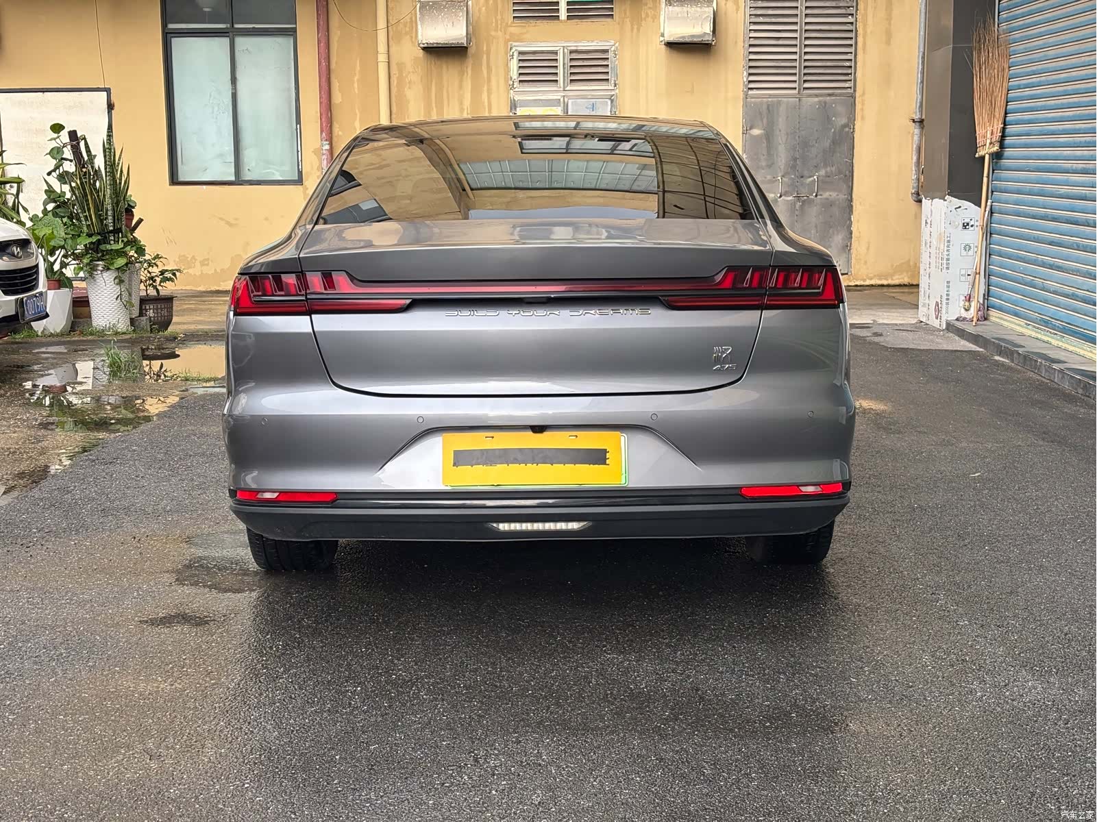 BYD Han, 2022 все фото