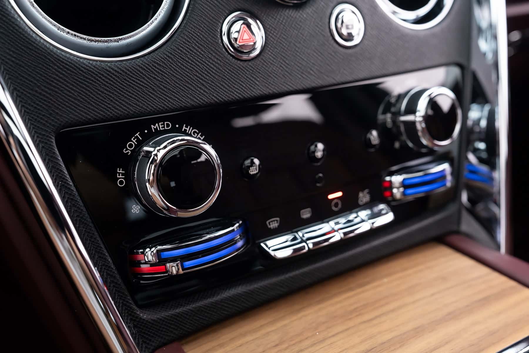 Rolls-Royce Cullinan, 2020 25