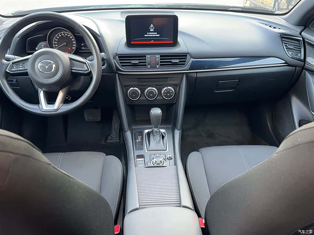Mazda CX-4, 2020 10