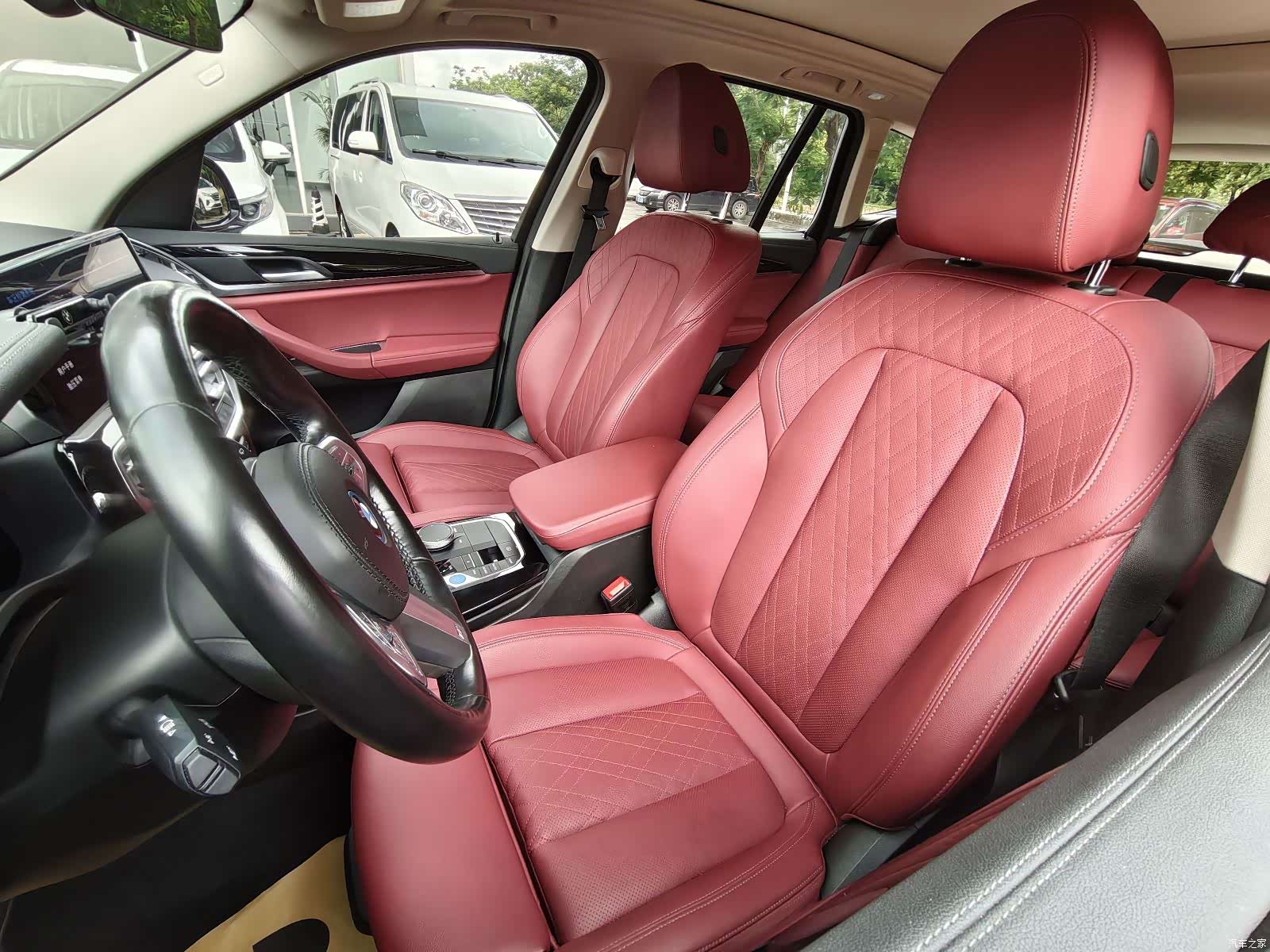 BMW iX3, 2024 9