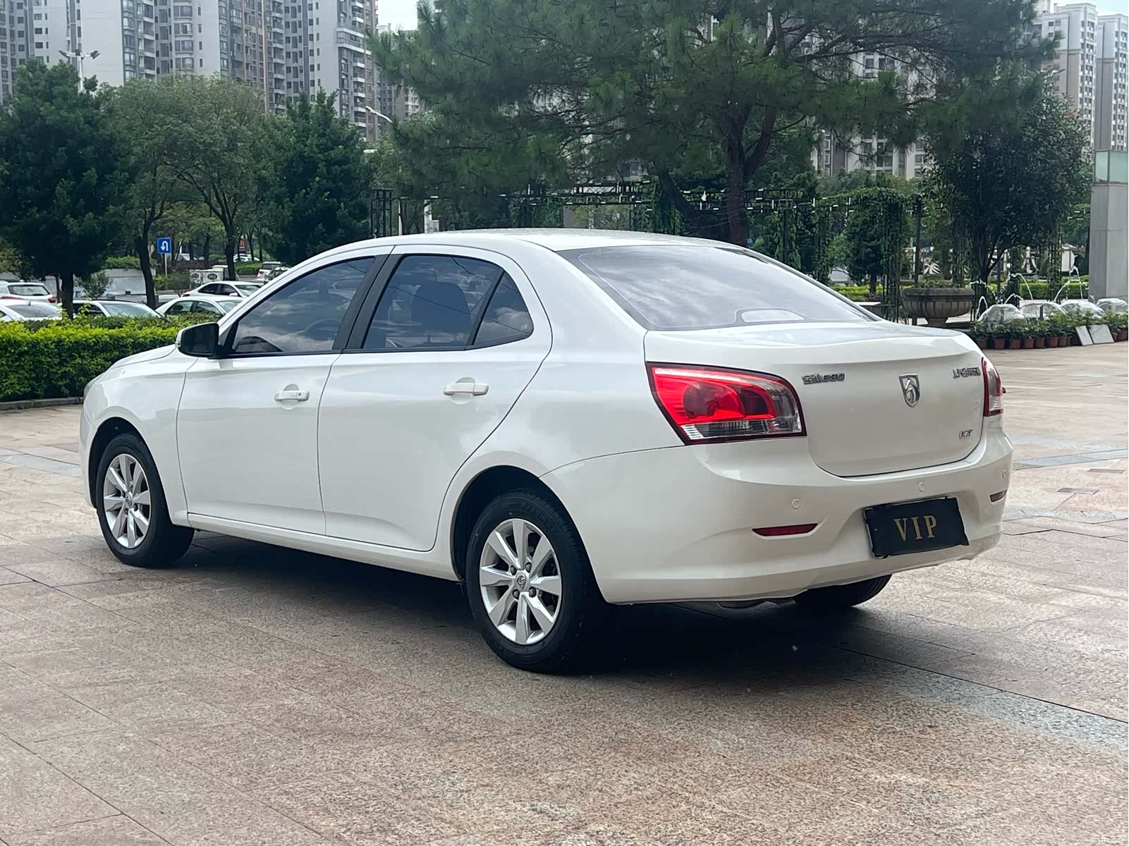 Wuling 630, 2015 11