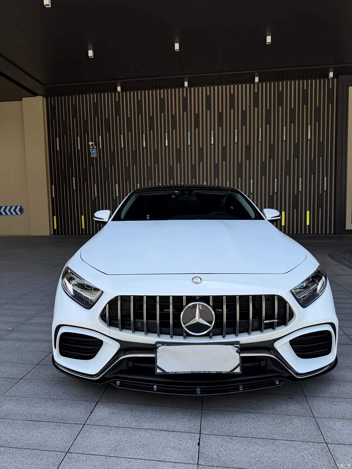 Mercedes-Benz CLS, 2023 2