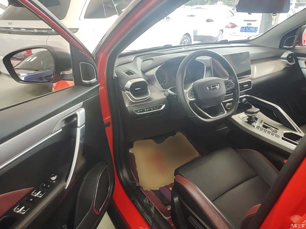 Geely Coolray, 2023 16