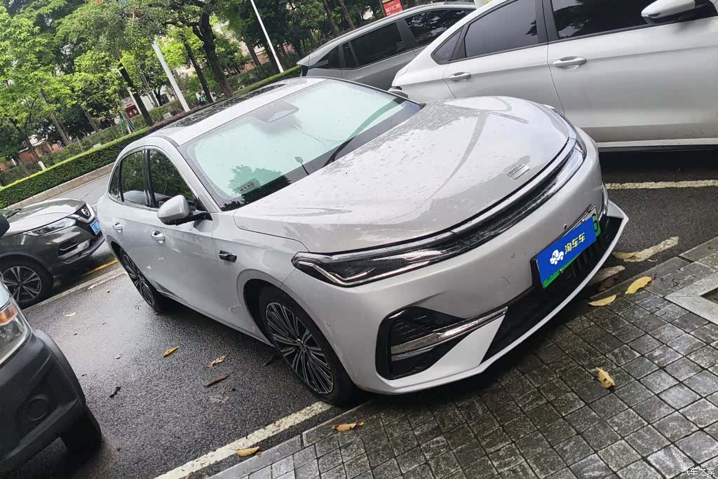 Geely A7, 2025 1