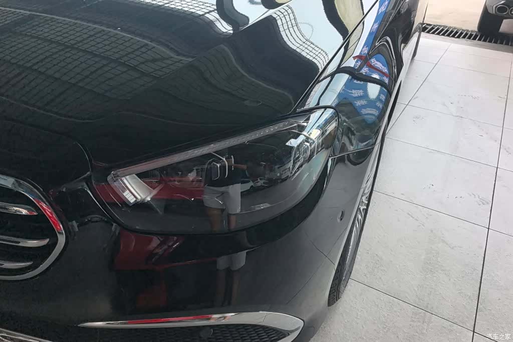 Mercedes-Benz E-Class, 2023 все фото