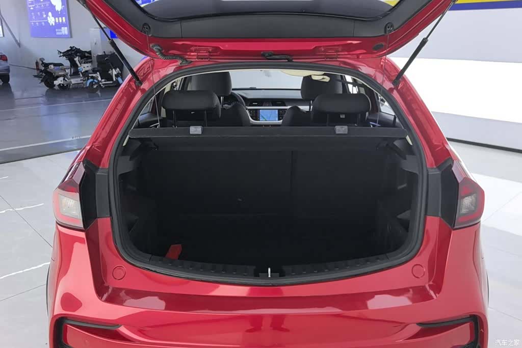 Geely X3, 2021 4