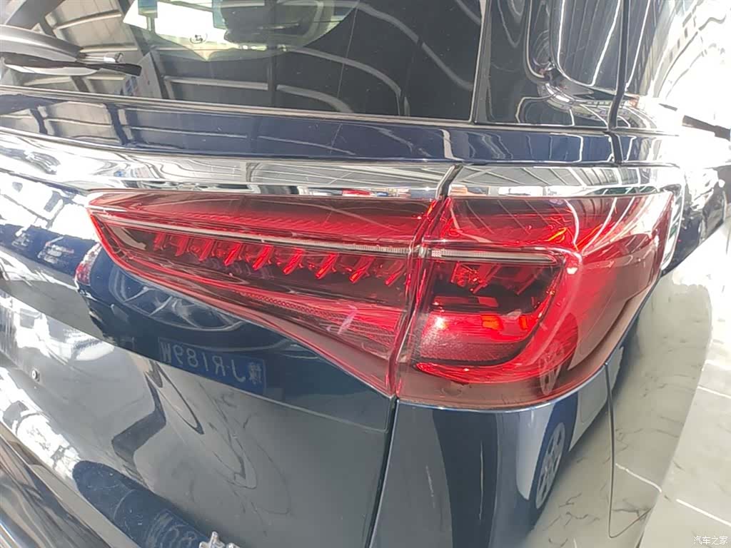 Buick GL8, 2020 8