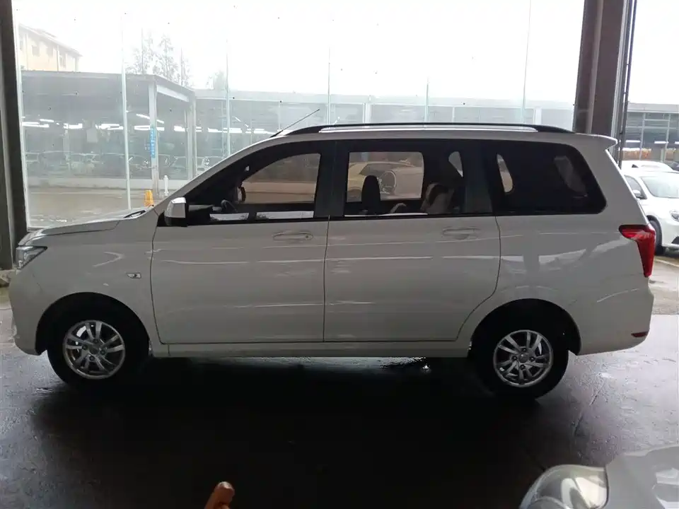 Wuling Wuling Hongguang