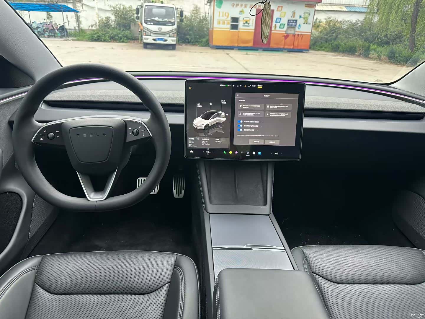 Tesla Model 3, 2024 6