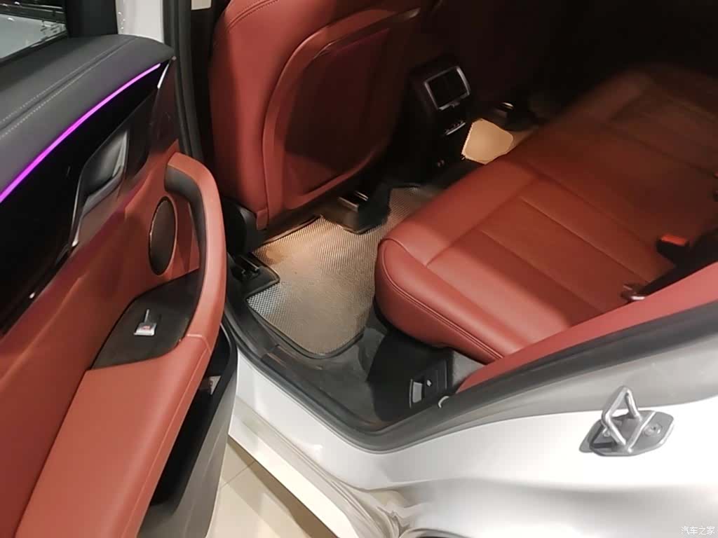 BMW iX3, 2022 17