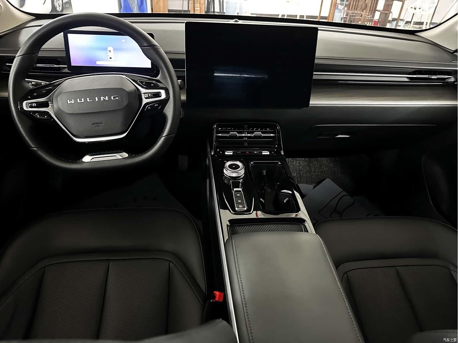 Wuling Starlight, 2024 15