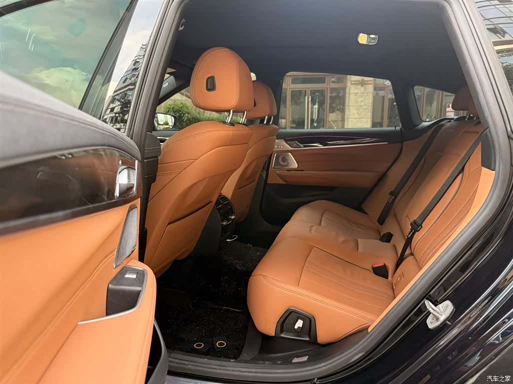 BMW 6 Series GT, 2025 7