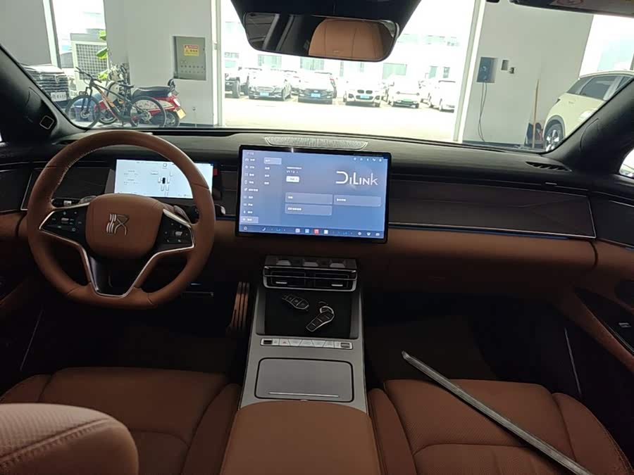 BYD Han L 2025, фото 10